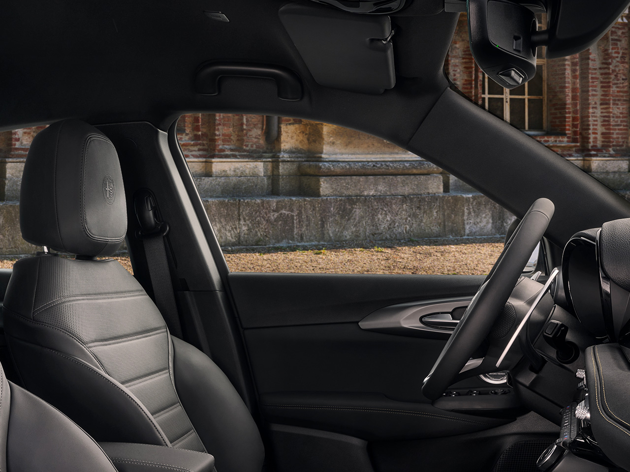 AR-ALFAROMEOTONALE-PHEV-MY24-Interior-1280X960-DSK-4