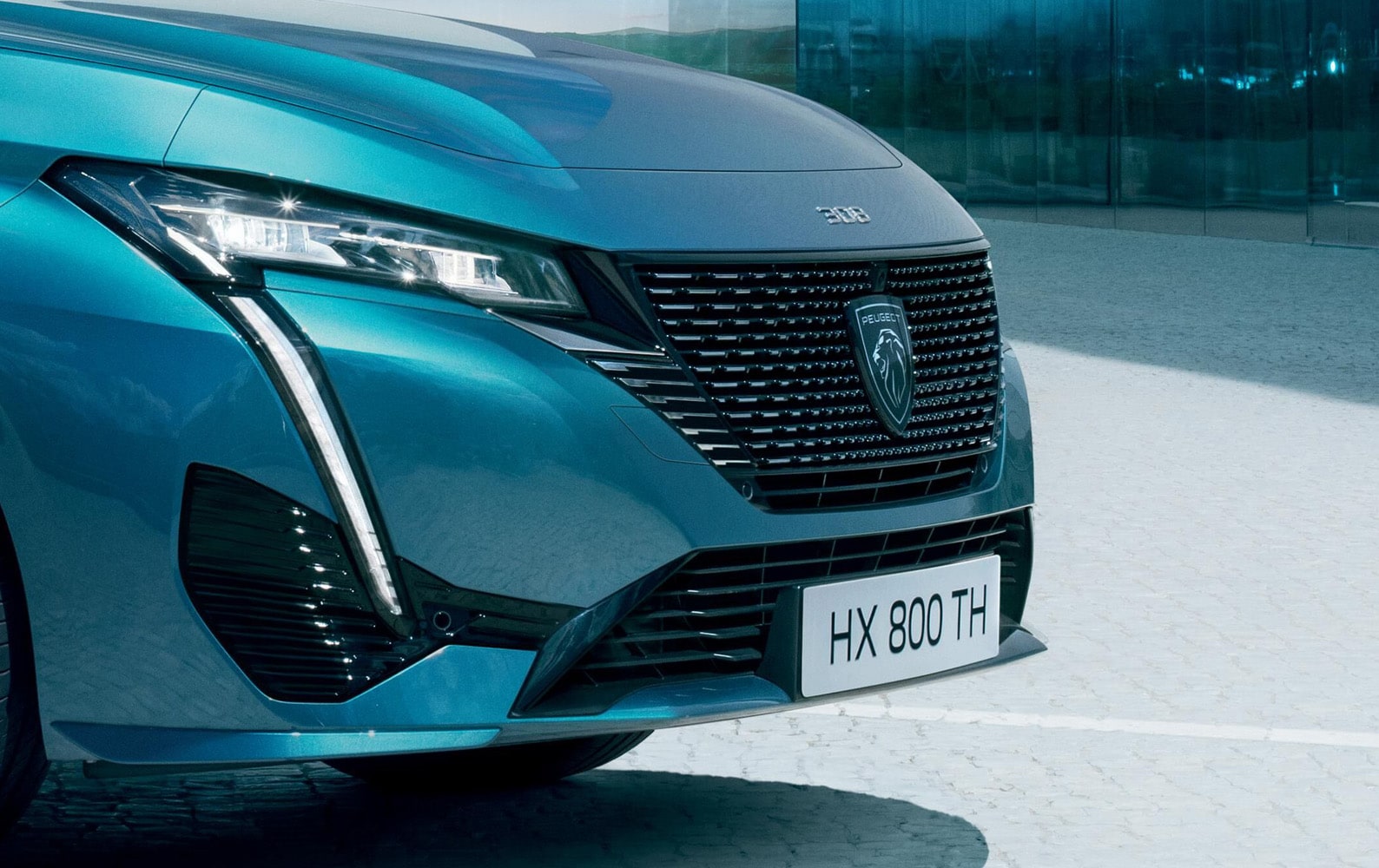 PEUGEOT_308SW_2023_012_FR_Desing2_D_1588x1000[1]