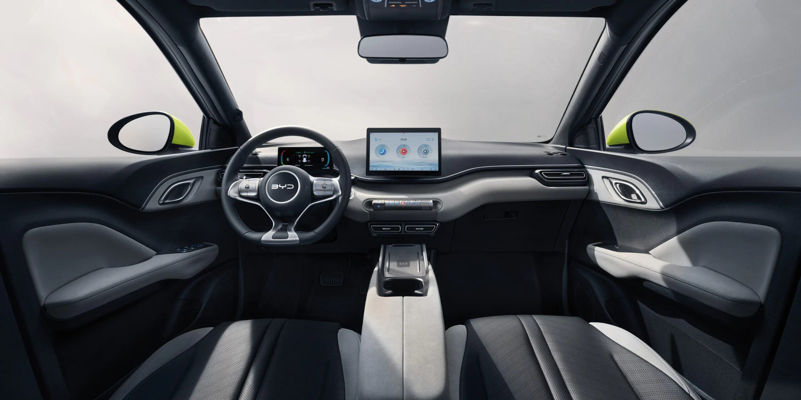 byd-dolphin-surf-interior-01-l